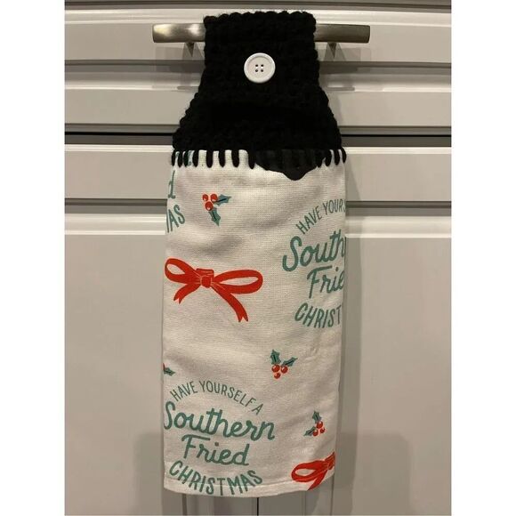 Crochet Top Kitchen Towel- Southern Fried Christmas - Picture 1 of 3